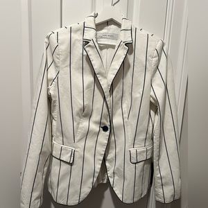 ZARA women’s fitted blazer jacket. Off white with navy stripe